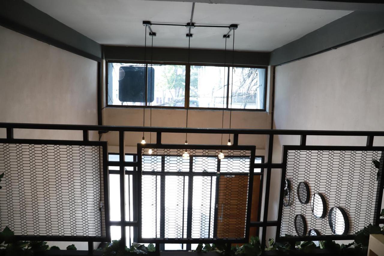 The Cube Hostel Khaosan กรุงเทพมหานคร ภายนอก รูปภาพ