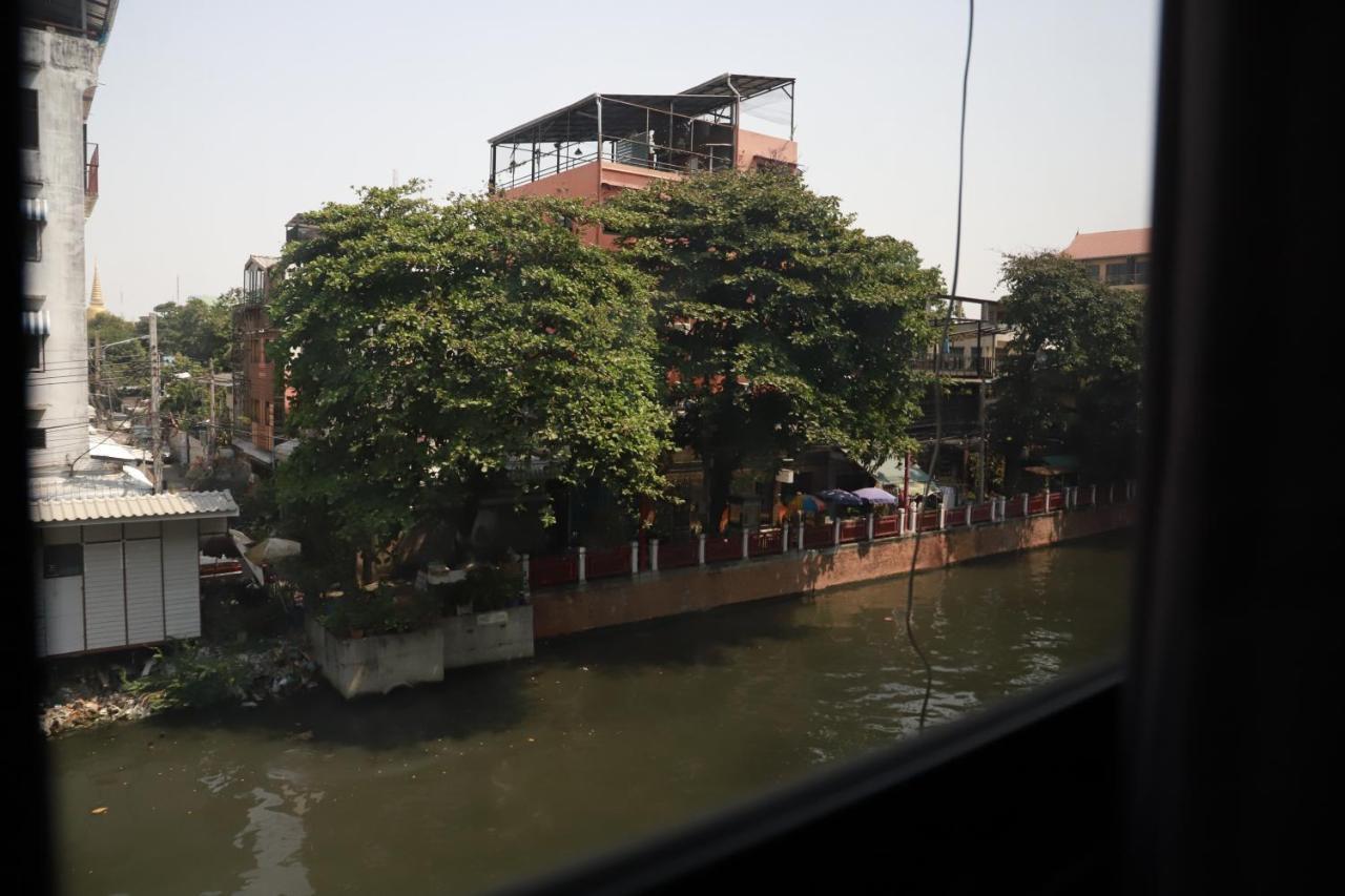 The Cube Hostel Khaosan กรุงเทพมหานคร ภายนอก รูปภาพ