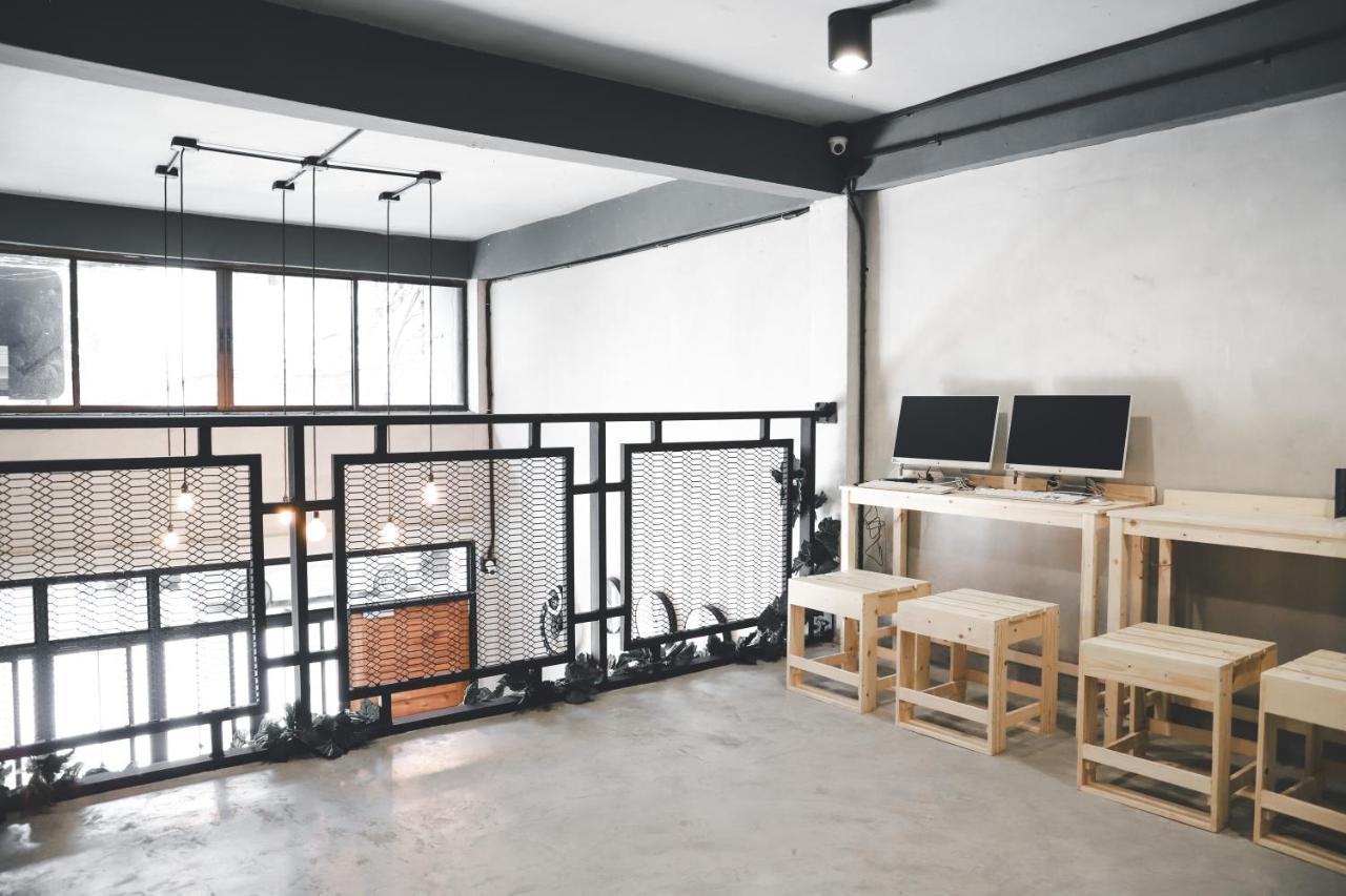 The Cube Hostel Khaosan กรุงเทพมหานคร ภายนอก รูปภาพ
