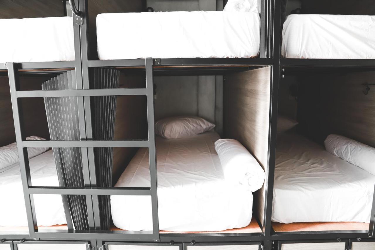 The Cube Hostel Khaosan กรุงเทพมหานคร ภายนอก รูปภาพ